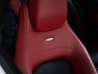 Mercedes-Benz C 63 AMG BI-XENON COMAND H-K PANO SHZ - bilder 7