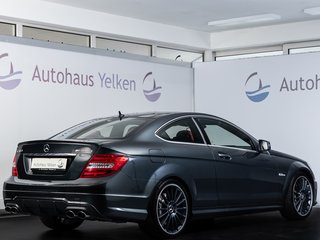 Mercedes-Benz C 63 AMG BI-XENON COMAND H-K PANO SHZ - bilder 4