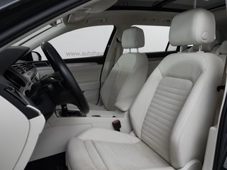 Volkswagen Passat Variant 2.0 TDI 4M LED PANO ACC AHK RFK - foto 10
