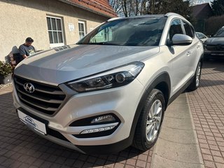 Hyundai TUCSON blue Advantage 2WD