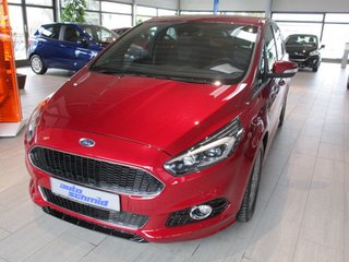 Ford S-MAX Gebrauchtwagen Kaufen
