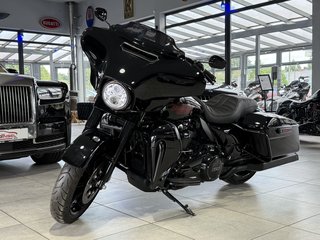 Harley-Davidson Street Glide 114ci Electra LED APE CVO RESERVE - photo 1