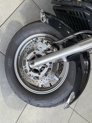 Yamaha XVS 1300 A Midnight Star - bilder 12