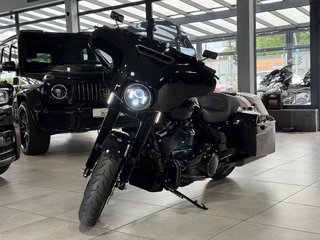 Harley-Davidson FLHX Street Glide 107 LED APE CVO - bilder 1