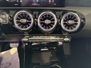 Mercedes-Benz CLA 250 AMG - Line Pano LED Kamera MBUX ACC Navi - photo 19