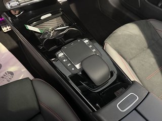 Mercedes-Benz CLA 250 AMG - Line Pano LED Kamera MBUX ACC Navi - photo 20
