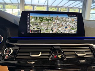 BMW 540i xDrive Luxury Line Pano Memory 4xSHZ HeadUp - photo 18