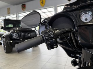 Harley-Davidson Street Glide FLHX 107 - bilder 12