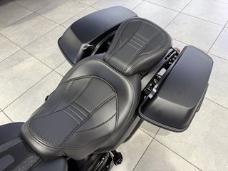 Harley-Davidson FLTRXS Road Glide Special 107ci LED CVO MATT - bilder 11