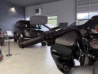 Harley-Davidson FLTRXS Road Glide Special 107ci LED CVO MATT - bilder 14
