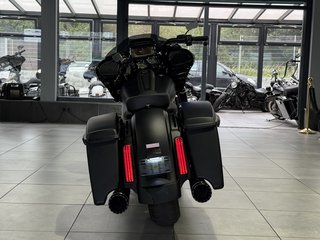 Harley-Davidson FLTRXS Road Glide Special 107ci LED CVO MATT - bilder 4