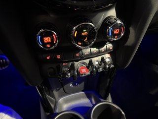 MINI Cooper S Aut. JohnWorks Yours Navi H/K DCC 1Hand - bilder 19