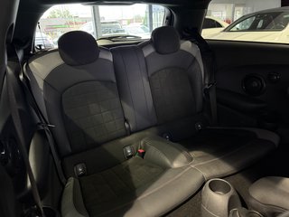MINI Cooper S Aut. JohnWorks Yours Navi H/K DCC 1Hand - bilder 12