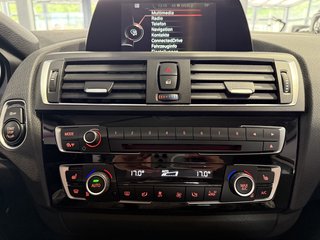 BMW 120 i Sport Line Aut. Tempomat LED Kamera Navi - bilder 18