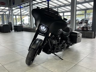Harley-Davidson Street Glide 114 FLHX CNC Ported CVO Navi LED - bilder 1