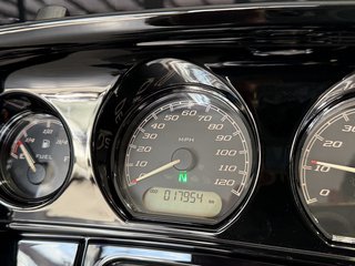 Harley-Davidson Street Glide FLHTCU 107 Electra UltraClassic APE - photo 19