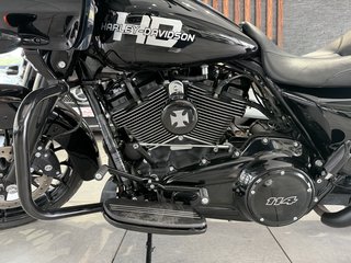 Harley-Davidson Road Glide 114 FLTRX APE LED Custom - bilder 10