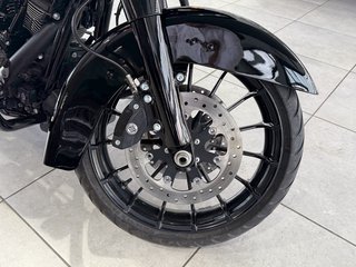 Harley-Davidson Road Glide 114 FLTRX APE LED Custom - bilder 13