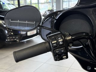 Harley-Davidson Street Glide FLHX 107ci Navi Tempomat - photo 13
