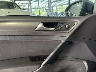 Volkswagen Golf VII Comfortline BMT Navi Tempomat Klimaauto - bilder 15