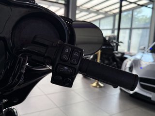 Harley-Davidson Street Glide Ultra Limited FLHTK 114ci - bilder 19