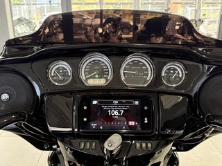 Harley-Davidson Street Glide Ultra Limited FLHTK 114ci - bilder 15