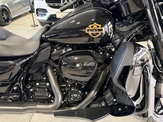 Harley-Davidson Street Glide Ultra Limited FLHTK 114ci - bilder 10