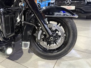 Harley-Davidson Trike Tri Glide Ultra 103ci Custom - foto 8