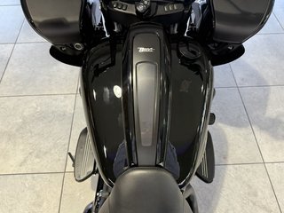 Harley-Davidson FLTRX Road Glide 114 LED APE - bilder 14