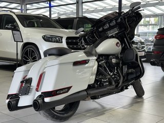 Harley-Davidson CVO Street Glide 114ci FLHXSE BOOM! AudioStage2 - photo 5