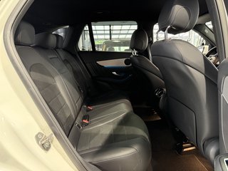 Mercedes-Benz GLC 220d 4Matic 9G AMG-Line ACC Keyless LED 360° - bilder 12