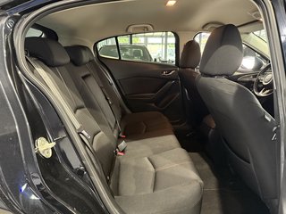 Mazda 3 Sports-Line BOSE HeadUp 1.Hand Komfortzugang - bilder 13