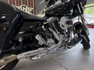Harley-Davidson FLHXS Street Glide Special 103 LED - bilder 14