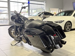 Harley-Davidson Road King FLHR 107 CVO Custom AllBlack Tempomat - bilder 3