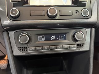 Volkswagen Polo V Highline Klimaauto Navi SHZ Pano LM-16" - bilder 19