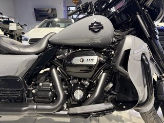 Harley-Davidson FLHTK Street Glide Ultra Limited 114 APE CVO - bilder 10