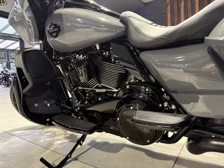 Harley-Davidson FLHTK Street Glide Ultra Limited 114 APE CVO - bilder 9