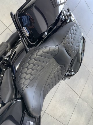 Harley-Davidson FLTRK Road Glide 114 CVO-Heck APE LED - bilder 14