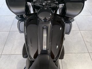 Harley-Davidson FLTRK Road Glide 114 CVO-Heck APE LED - bilder 20
