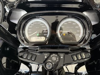 Harley-Davidson FLTRK Road Glide 114 CVO-Heck APE LED - bilder 19