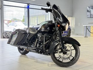 Harley-Davidson Street Glide 107 FLHX - photo 7