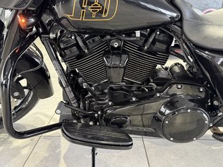 Harley-Davidson Street Glide 107 FLHX - photo 16