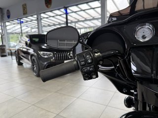 Harley-Davidson Street Glide 107 FLHX - photo 17