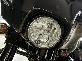 Harley-Davidson Street Glide 107 FLHX - photo 14