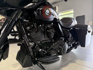 Harley-Davidson FLHXS Street Glide Special 107 LED APE Custom - photo 10