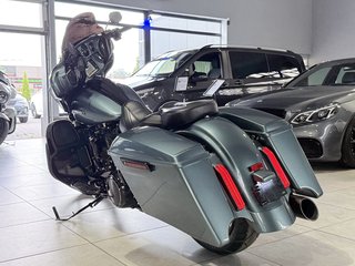 Harley-Davidson CVO Street Glide 114ci FLHXSE LED APE 19" - photo 3