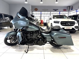 Harley-Davidson CVO Street Glide 114ci FLHXSE LED APE 19" - photo 2