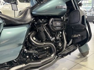 Harley-Davidson CVO Street Glide 114ci FLHXSE LED APE 19" - photo 9