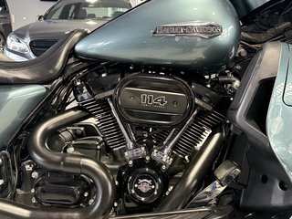 Harley-Davidson CVO Street Glide 114ci FLHXSE LED APE 19" - photo 8