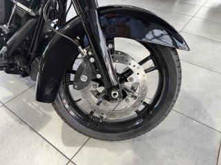 Harley-Davidson FLHX Street Glide 107 ci - bilder 12